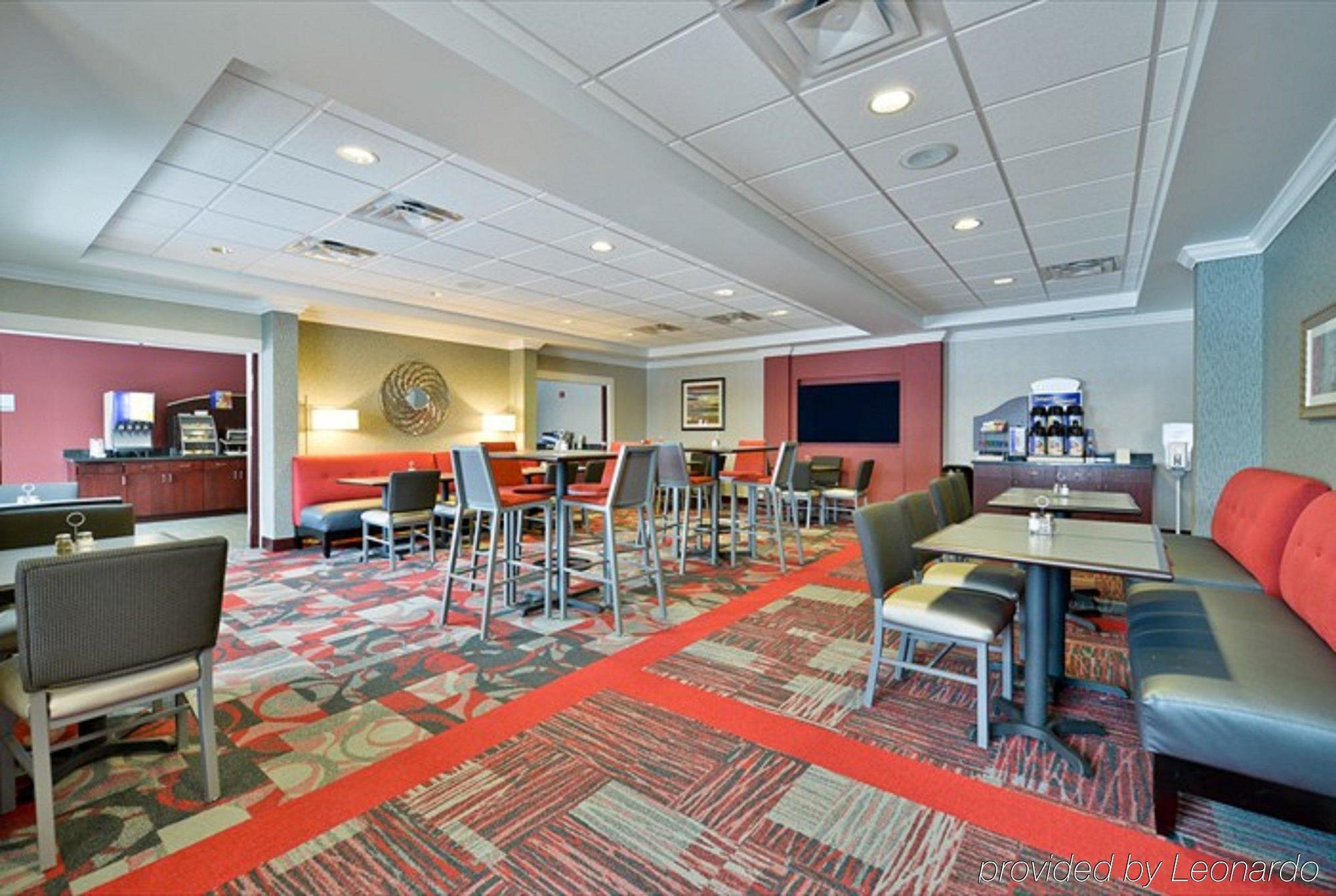 Holiday Inn Express Canandaigua - Finger Lakes Exterior photo