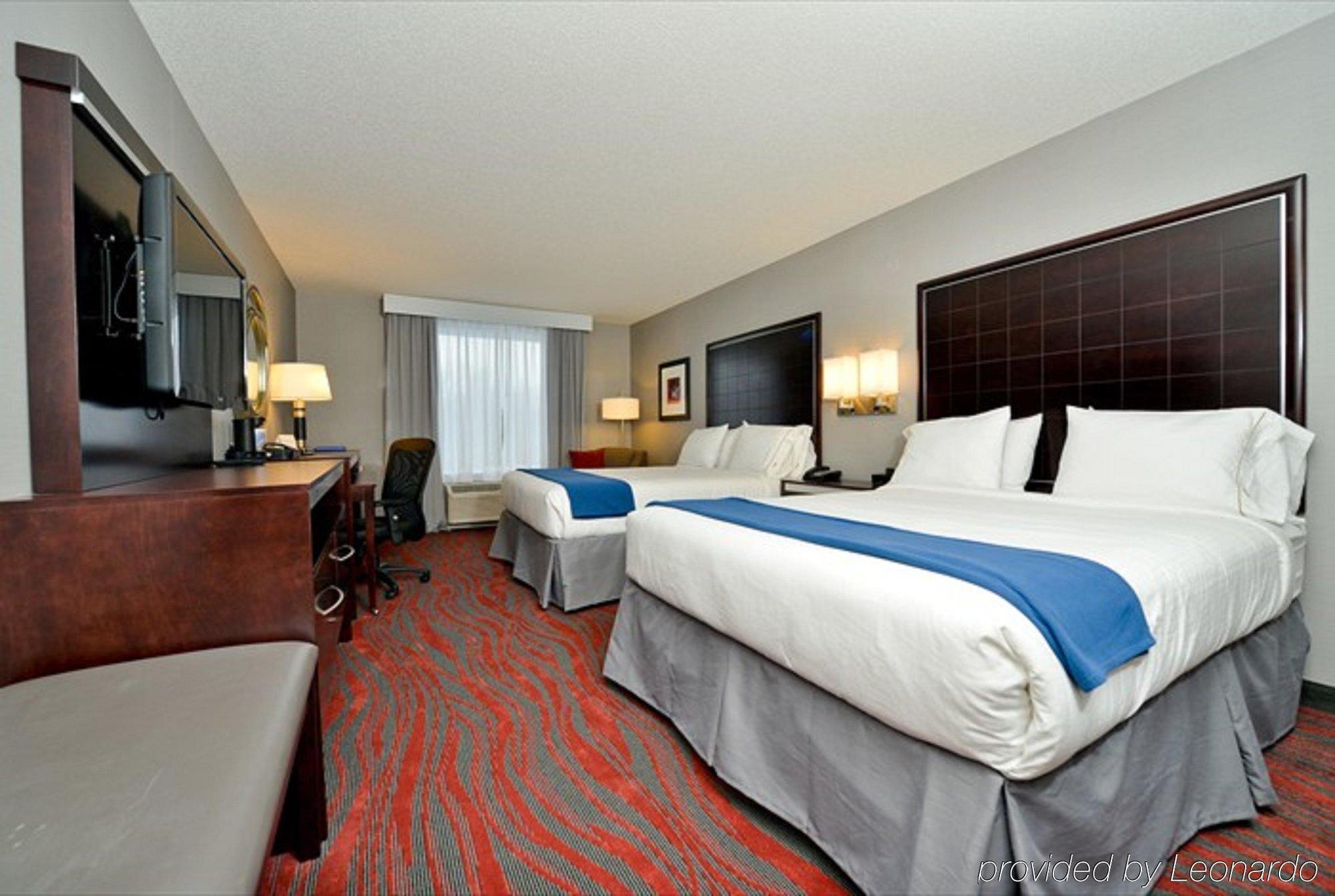Holiday Inn Express Canandaigua - Finger Lakes Exterior photo