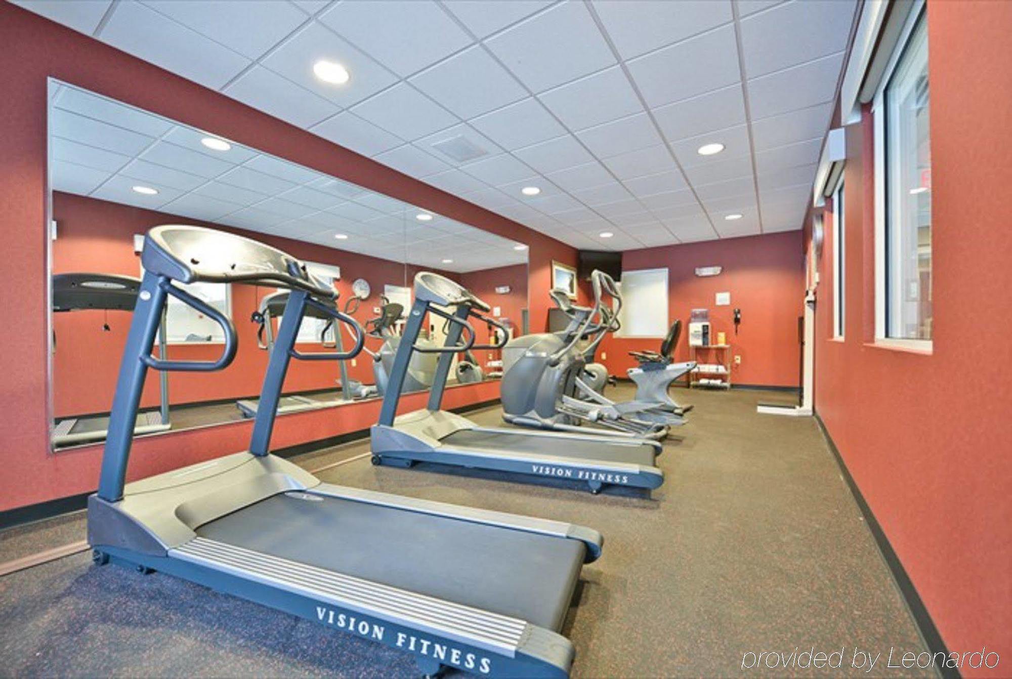Holiday Inn Express Canandaigua - Finger Lakes Exterior photo